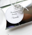 srebrne, lustrzane eleganckie pudełka na cukierki ihs - nadruk imienia dziecka w cenie