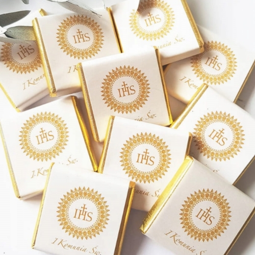 słodkie upominki dla gości z okazi komunii świętej - złote czekoladki komunijne - zachwyć gości - nietypowe, oryginalne podziękowania na komunię