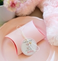 urocze pudełka na cukierki na przyjęcie baby shower - różowa wersja na dziewczynki - personalizacja w cenie - wydruk imienia/daty - "bocianowe"