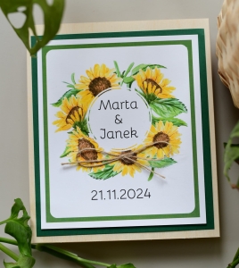 drewniana skrzynka z życzeniami i kopertą na pieniądze SŁONECZNIK 