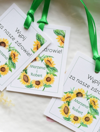 zawieszki na wódkę weselną - dekoracje ślubne z motywem słonecznika - wierszyki do wyboru