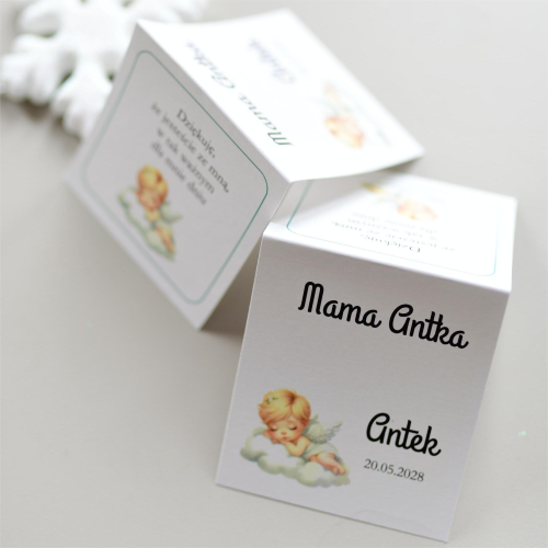 personalizowane winietki na chrzest święty dla chłopca z aniolkiem