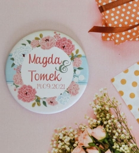 kwiatowe magnesy na lodówkę z imionami (minimalne zamówienie 15 szt.) 