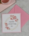 różowe, eleganckie zaproszenia na chrzest dla dziewczynki z kwiatkami