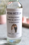 naklejki na wódkę weselną - młoda para (minimalne zamówienie 20 szt.) 
