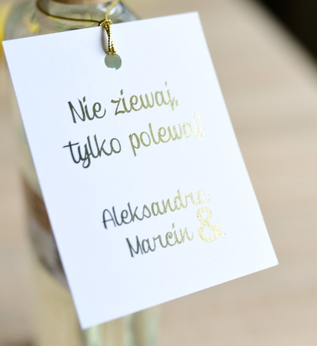złocone zawieszki na wódkę weselną glamour - złoty druk