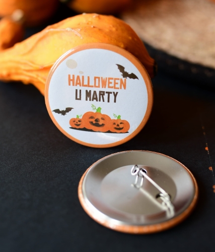 przypinki na halloween z dowolnym nadrukiem - dekoracje halloween
