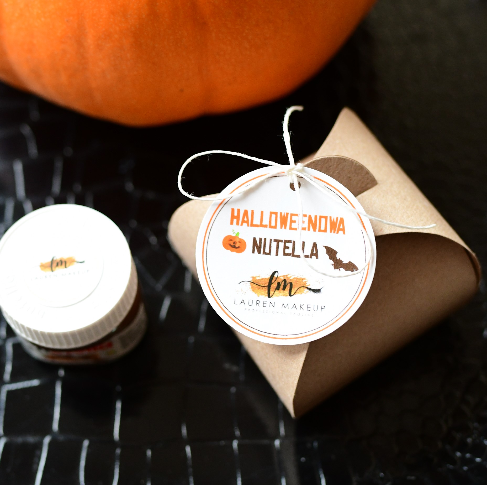 personalizowane boxy ze słodyczami na halloween 