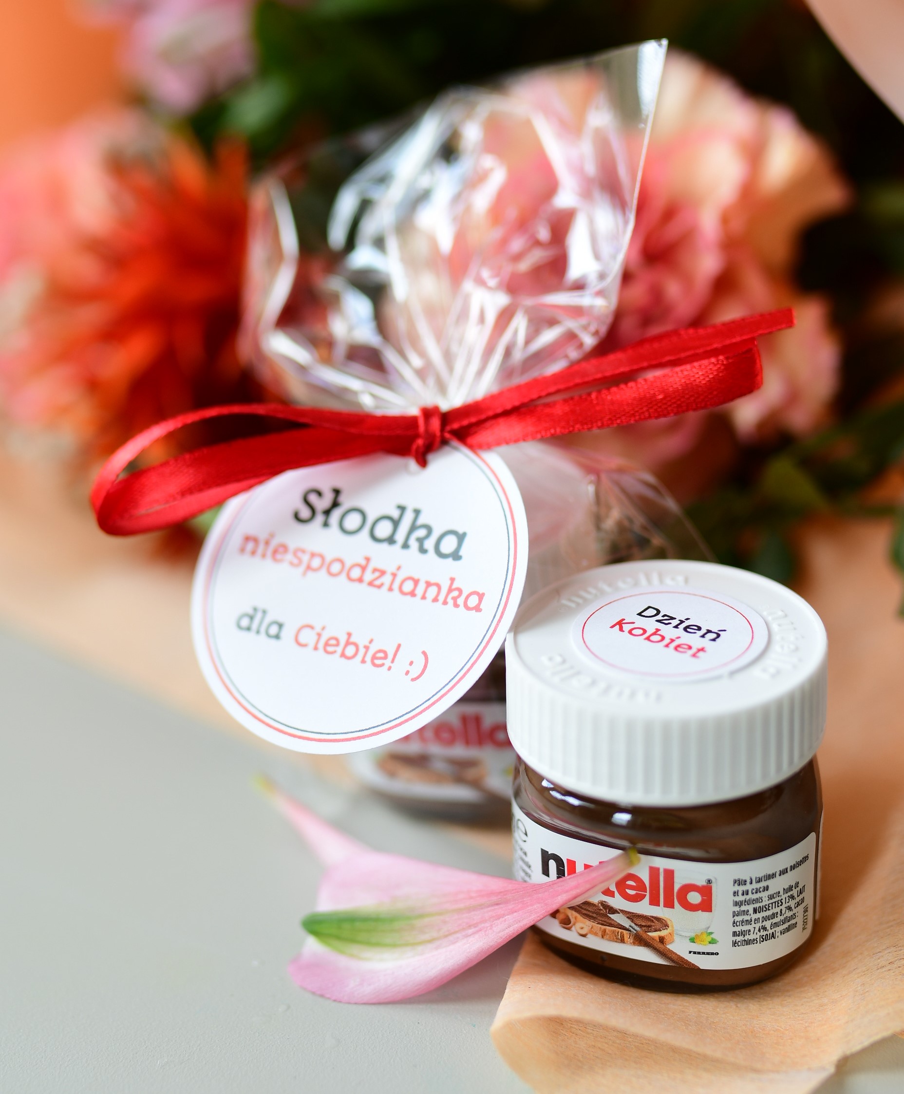 upominki na dzień kobiet - mini nutelle w opakowaniu