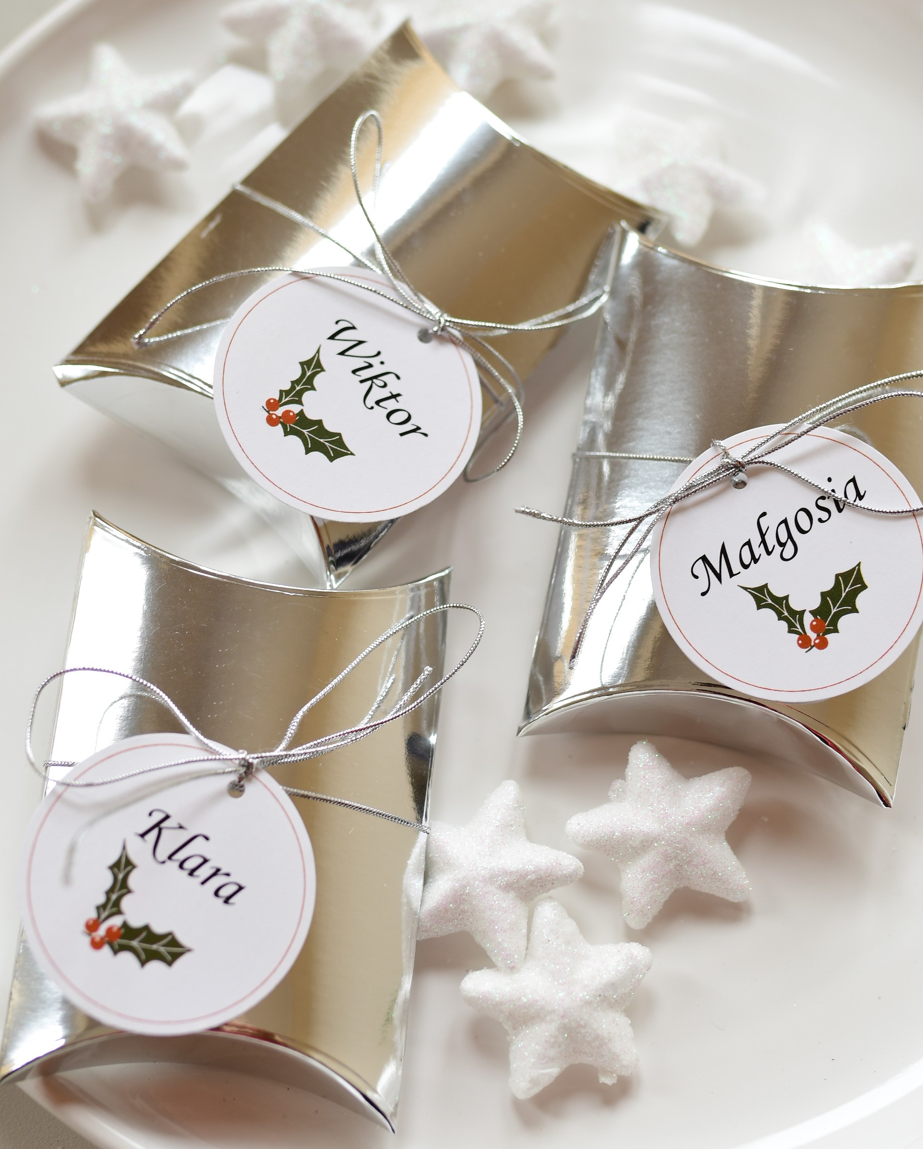 pudełka na pieniądze z imieniem - prezent pod choinkę