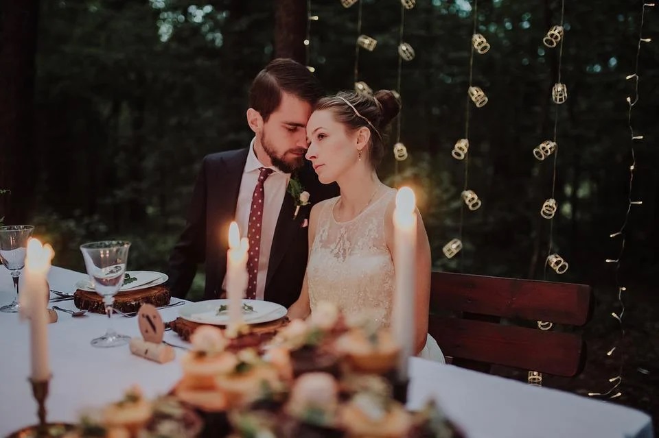 Wesele w stylu rustic glam